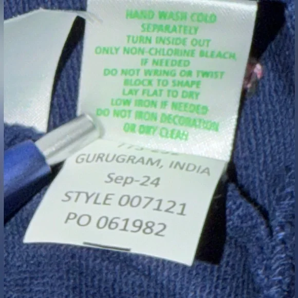 NWT Lilly Pulitzer Rami Long Sleeve Shirt–Navy Wild Heart Chenille Medium - Picture 13 of 15